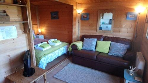 Overstrand Apartment | Experience Breathtaking Views at The Cabin with the View