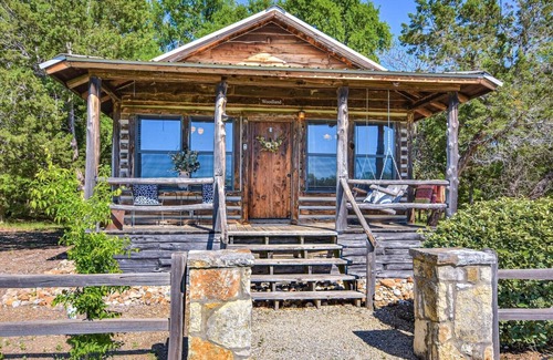 Georgetown Cabin | Cozy Cabins at Angel Springs - Family-Friendly Retreat