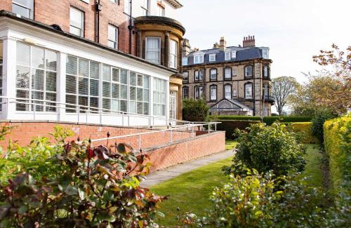 South Cliff Hotel | Pet-Friendly Stays at The Caledonian New Southlands Hotel