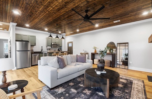 Sparta House | Experience The Calf Killer Cottage: 10/10 Guest Rated Retreat