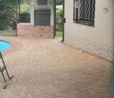 Pinetown Apartment | Relaxing Retreat at The Calm Corner with Pool & Breakfast