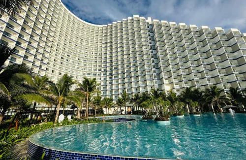 Khanh Hoa Hotel | Explore The Arena Cam Ranh Resort with Oceanfront Luxury