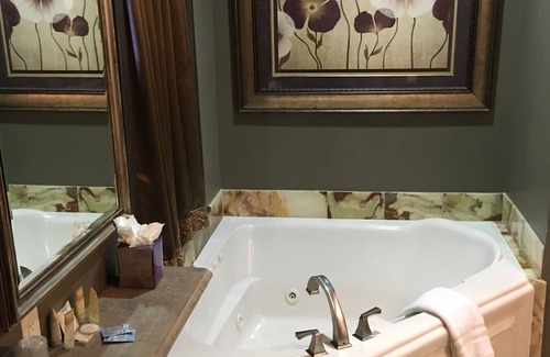 Tulsa Hotel | Experience The Campbell Hotel on Route 66 - Rated 9/10