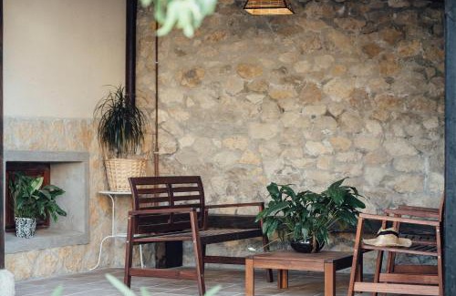 Serdio House | Enjoy Oceanfront Comfort at The Cantabrian Apartamentos