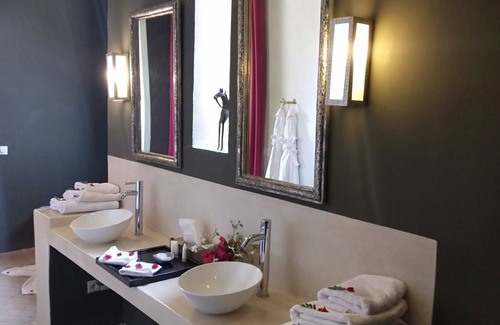 Lalla Takarkoust Hotel | Exceptional Capaldi Hotel And Spa: Pool, Restaurant & More