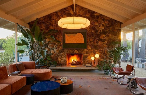 Ojai Hotel | Experience Comfort at The Capri Hotel with Pool & Spa