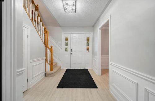 Severn House | Experience The Captains Lake House - 4-Star Family Retreat