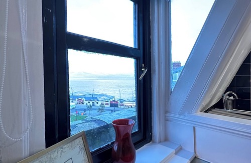 Bridlington Old Town Apartment | Oceanfront Bliss at The Carlton Holiday Apartments