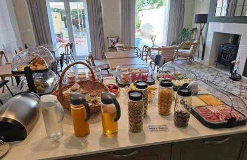 Victoria Bed & Breakfast | Discover The Carob Tree: 4-Star Stay with Pool & Breakfast