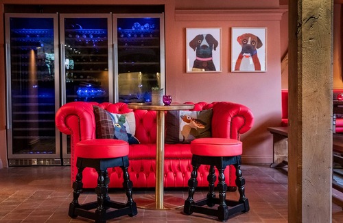 Great Wilbraham Hotel | Welcoming Stay at The Carpenters Arms with Delicious Dining