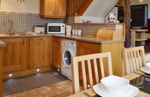 Penrith House | Discover The Carriage House: 4-Star, Family-Friendly Oasis