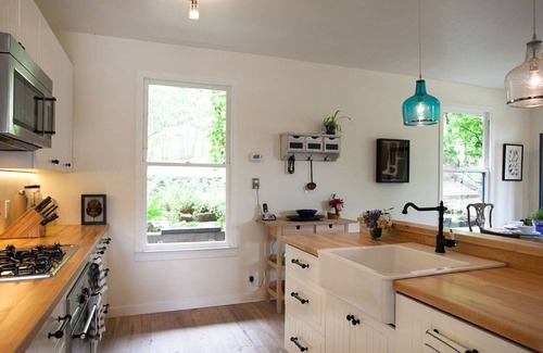 Stinson Beach House | Unforgettable Stays at The Carriage House, Willow Camp