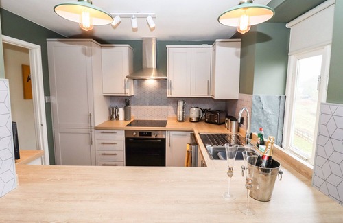 Lydney Cottage | Discover The Carriage: Pet-Friendly Holiday Cottage in Lydney