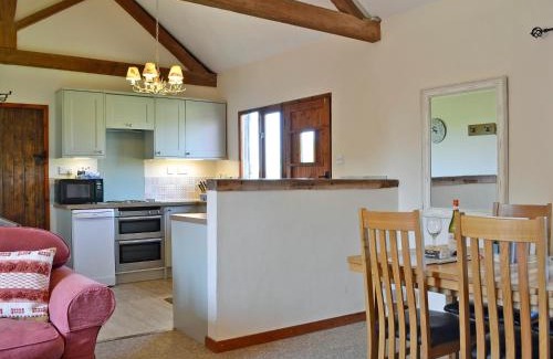 Hinton House | Experience The Cart Shed - A 4-Star Pet-Friendly Retreat
