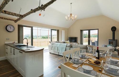 Aymestrey House | Relax at The Cart Shed: Pet & Child-Friendly Getaway