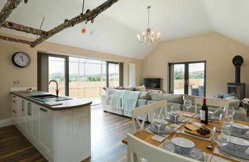 Aymestrey House | Relax at The Cart Shed: Pet & Child-Friendly Getaway