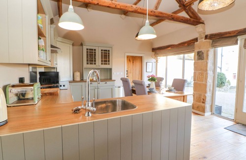 Richmond Cottage | Discover The Cartshed at Sedbury Park Farm - Rated 10/10