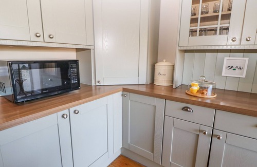 Richmond Cottage | Discover The Cartshed at Sedbury Park Farm - Rated 10/10