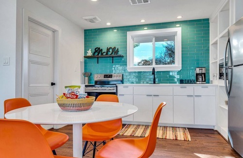 Wills Point House | Experience The Casita @ Lago Vista: Breathtaking Sunrises