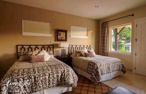 Spring Branch Cabin | Relax at The Casitas at Hidden Falls - Family-Friendly Retreat