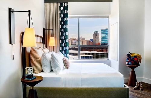 Southwest Raleigh Hotel | Eco-Friendly Retreat at The Casso, Raleigh - Guest Rated 9.2