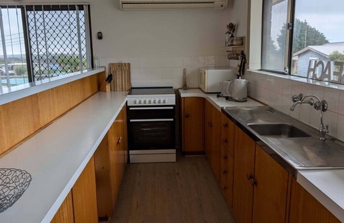 Goolwa Beach House | Discover The Castle: Family & Pet Friendly Retreat
