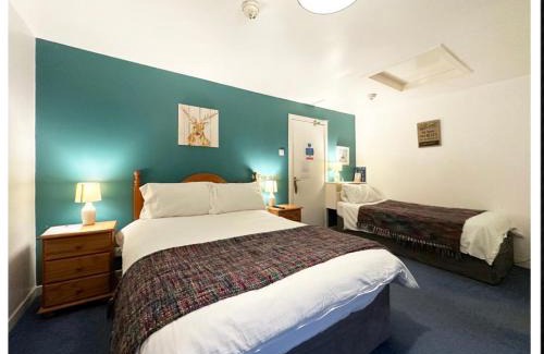 Portmahomack Hotel | The Castle Hotel