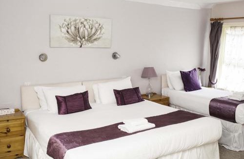 Bramber Hotel | Discover Comfort at The Castle Inn Hotel with Family-Friendly Amenities