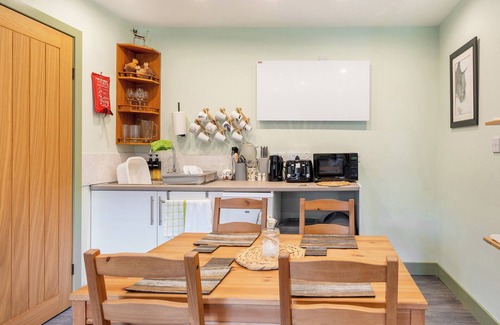Polmont Cottage | The Cat Cabin - UK42982