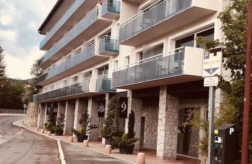 Font-Romeu-Odeillo-Via House | Discover The Catalogne: Pet Friendly with Spa & Breakfast