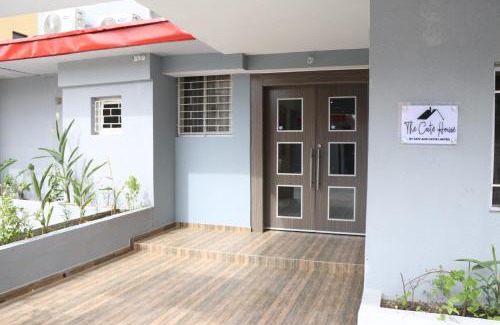 Lagos Bed & Breakfast | The Cate House