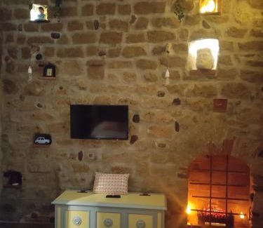 Historical Center Apartment | Discover The Cave: 4-Star Family Retreat with Breakfast