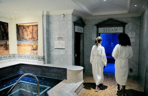 Newport Resort | Discover The Celtic Manor Resort: Oceanfront Spa Retreat