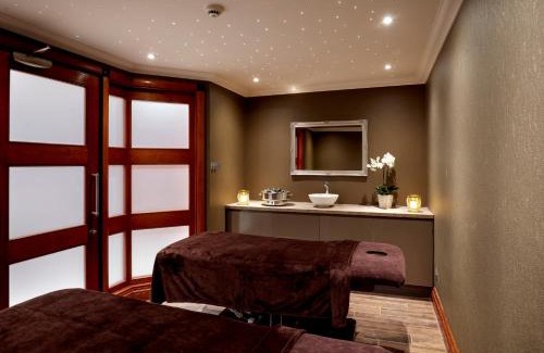 Newport Resort | Discover The Celtic Manor Resort: Oceanfront Spa Retreat