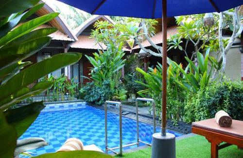 Sampalan Resort | Discover The Cemok's Cottage: Oceanview Retreat & Pool
