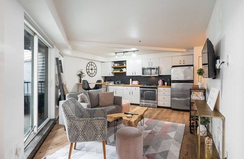 Fremont Condo | Exceptional Stay at The Center of the Universe Hotel