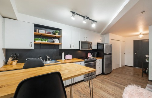 Fremont Condo | Exceptional Stay at The Center of the Universe Hotel