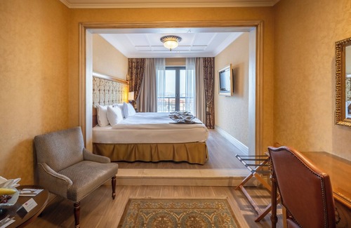 Talimhane Hotel | Elegant Stay at The Central Palace Taksim with Spa & Dining