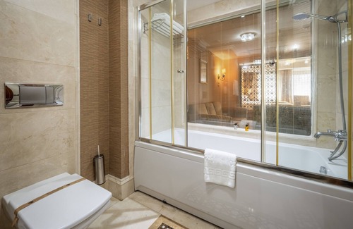Talimhane Hotel | Elegant Stay at The Central Palace Taksim with Spa & Dining
