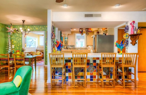 Allandale House | Experience Vibrant Comfort at The CHA CHA CHA Retreat