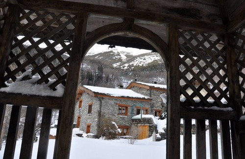 Saint-Andre Ski Chalet | Inviting Chalet of Vanoise: Ski Access & Pet-Friendly Retreat