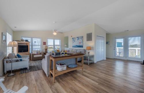 Topsail Beach House | Experience Family-Friendly Comfort at The Channel Marker