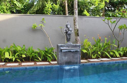 Thiranagama Hotel | Discover The Chariot Hikkduwa Resort with Oceanfront Bliss