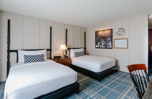 West Cambridge Hotel | Experience The Charles Hotel: 4-Star Comfort & Spa Access