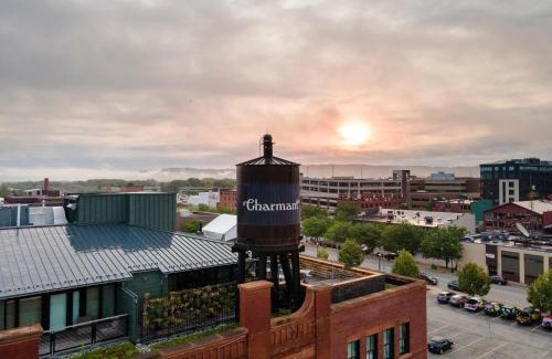Historic Downtown La Crosse Hotel | Experience The Charmant Hotel: 4-Star Comfort Awaits
