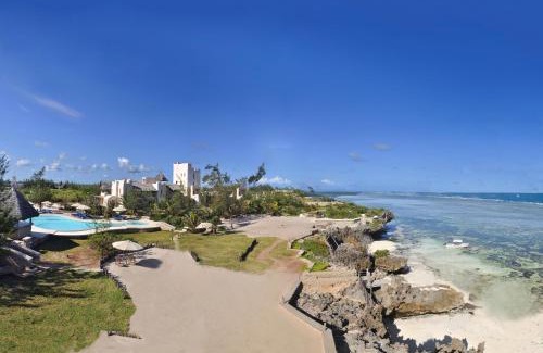 Watamu Hotel | Discover Lonno Lodge Watamu: 4-Star Oceanfront Retreat