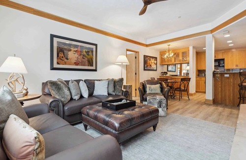 Beaver Creek Condo | Experience The Charter D330: Top-Rated with Pool & Kitchen