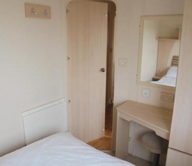 Ingoldmells House | The Chase Cosalt Cascade 9 Berth