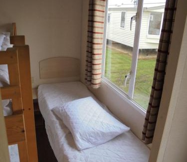 Ingoldmells House | The Chase Cosalt Cascade 9 Berth