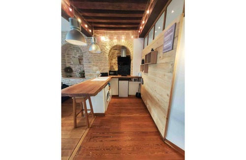 Dijon Centre Ville Apartment | Family-Friendly Charm at The Chaudronnerie in Dijon